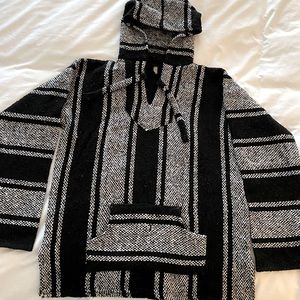Mexican hoodie sweater NWOT